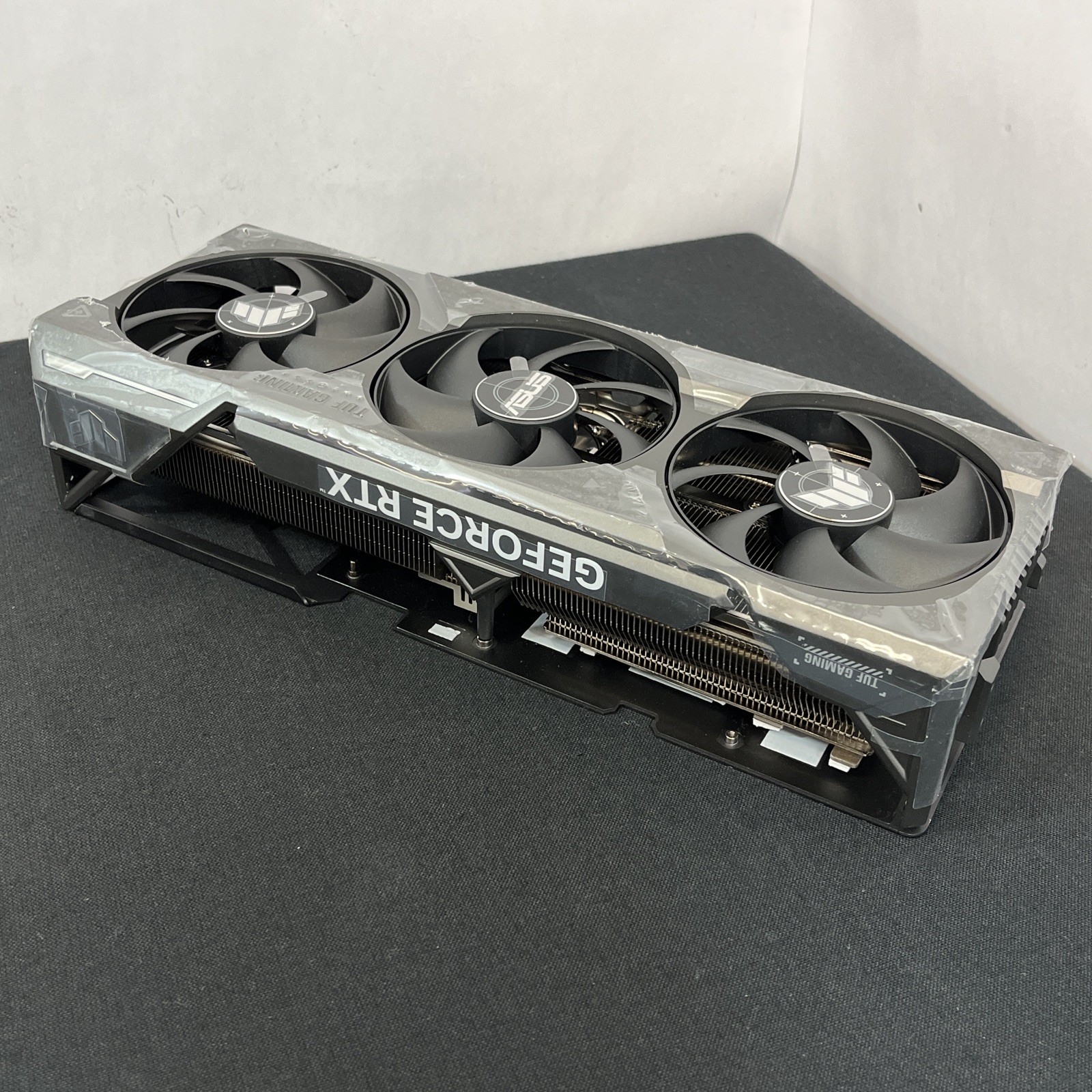 ASUS NVIDIA TUF RTX 4090 GAMING GPU Heatsink/Fans (without PCB board)
