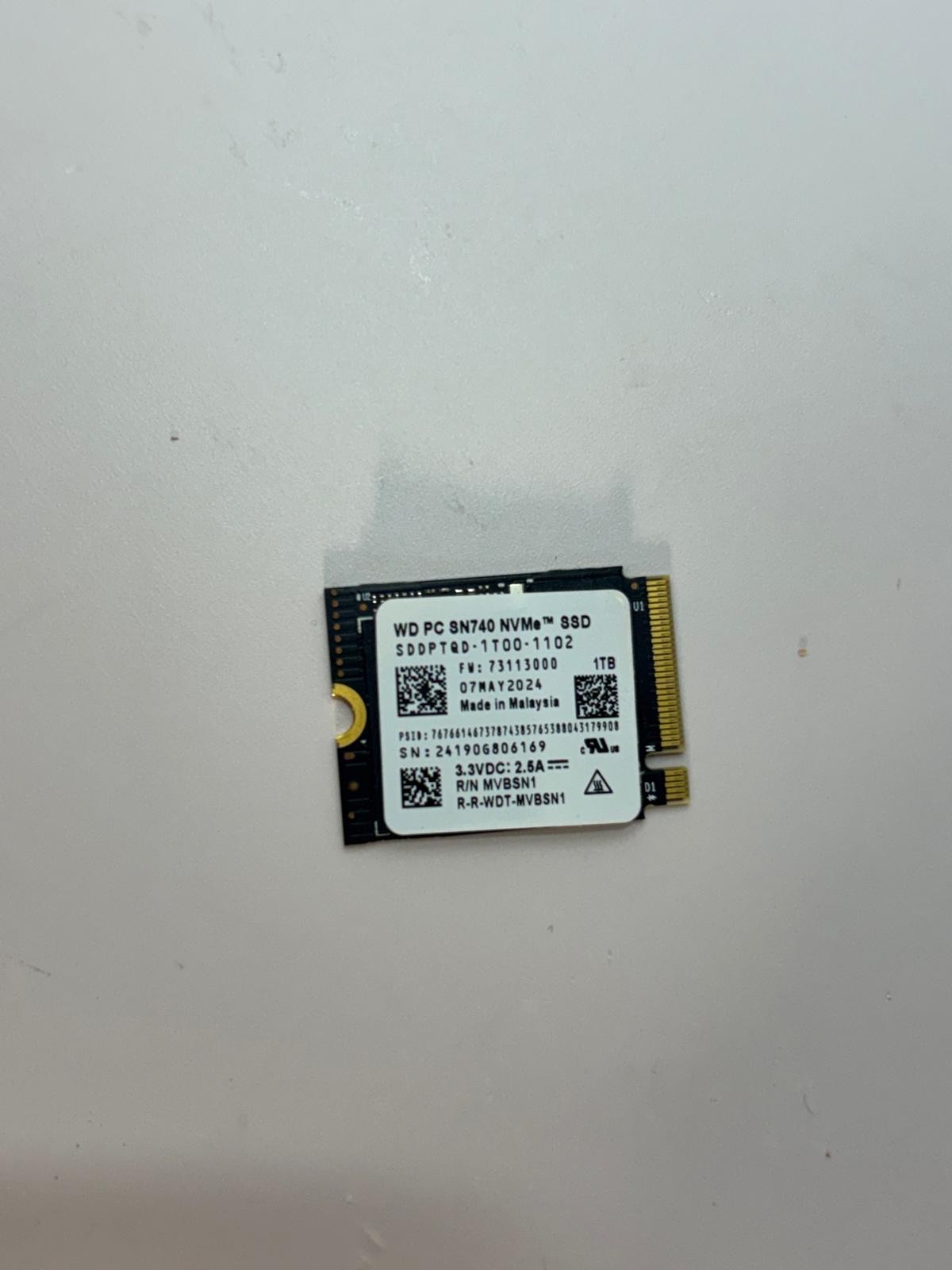Western Digital WD SN740 1TB NVMe M.2 2230 SSD - Steam Deck / ROG Ally Compatibl