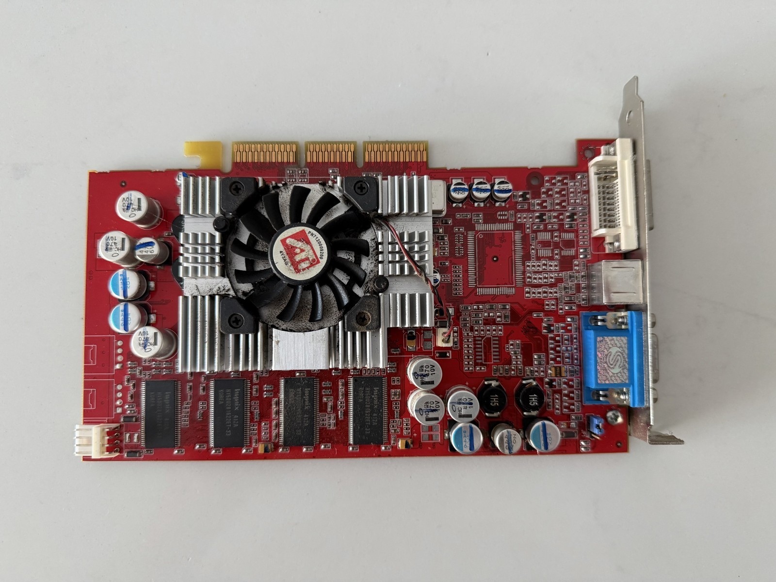 Sapphire Radeon 9800SE Advantage 128MB V/D/VO (324/580) P/N: 1024-KC47-A0-SA