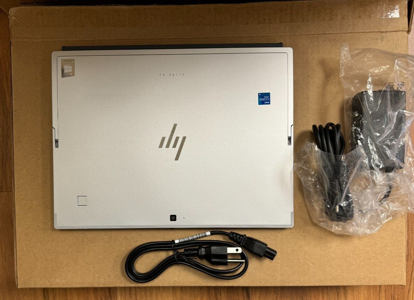 New HP Elite x2 G8 i5 i5-1145G7 - LTE WWAN Verizon - Tablet Laptop W/Keyboard