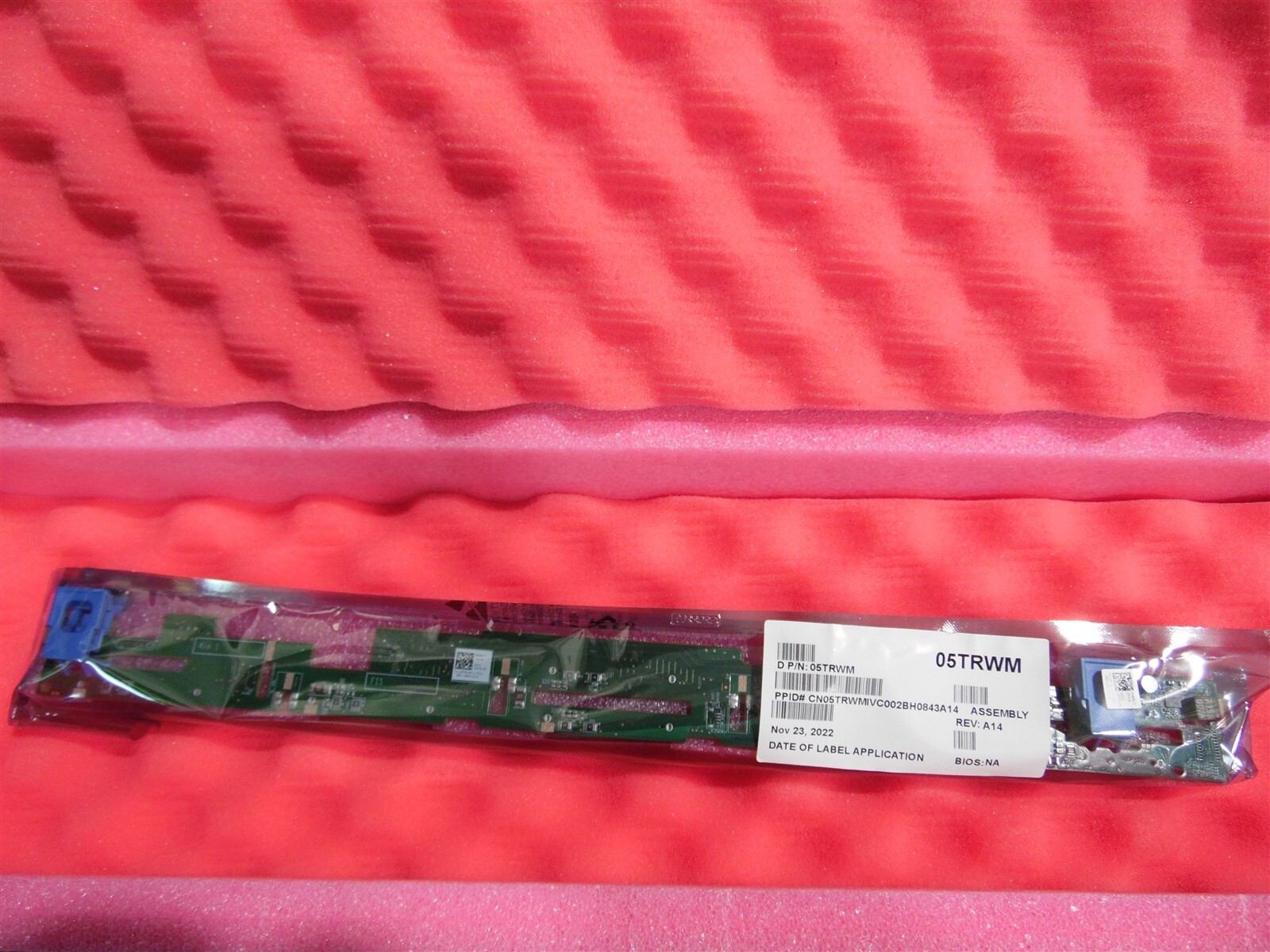 DELL EMC POWEREDGE R450 R650 R6525 8 BAY SERVER BACKPLANE 1U 8X2.5 15G 5TRWM
