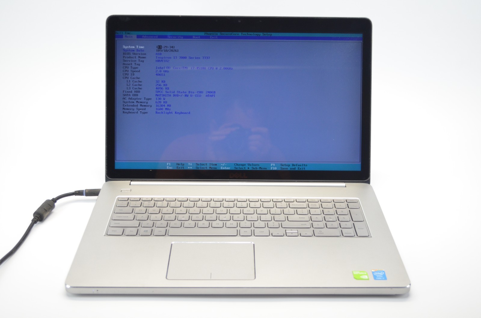 17" Dell Inspiron 7737 i7-4510U 2.0Ghz 16GB Ram 240GB SSD GT 7580M Not Tested