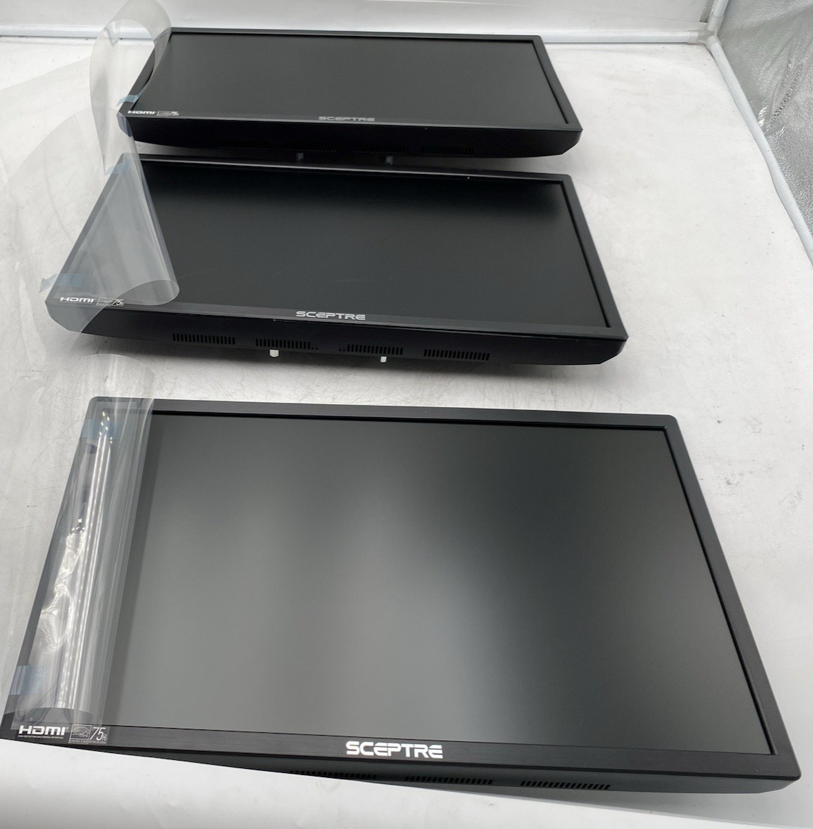 LOT OF 3 Sceptre F22 E225W-19203R 19" 75Hz Monitor WITHOUT STAND NO A/D