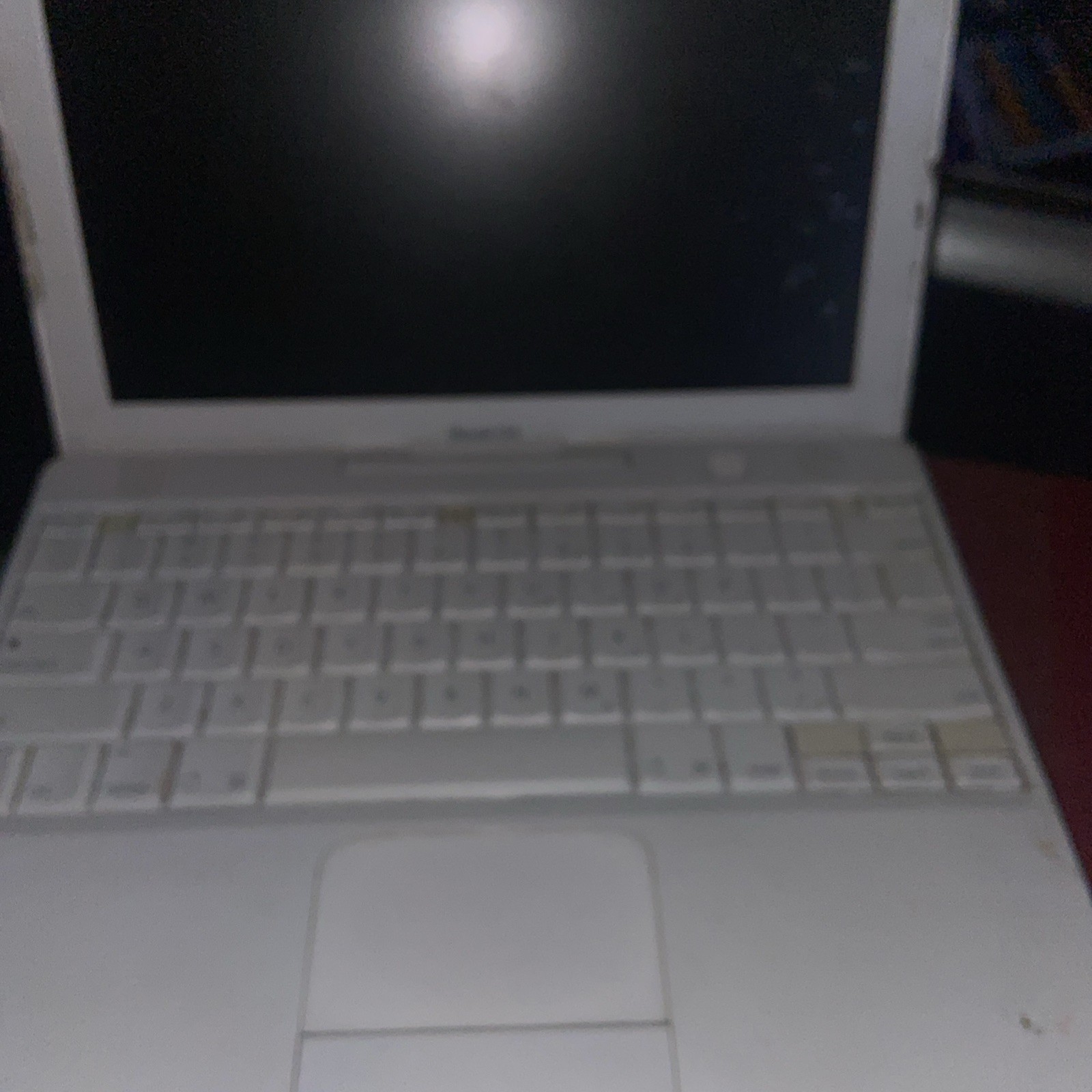 Apple iBook G4  Laptop  untested 
