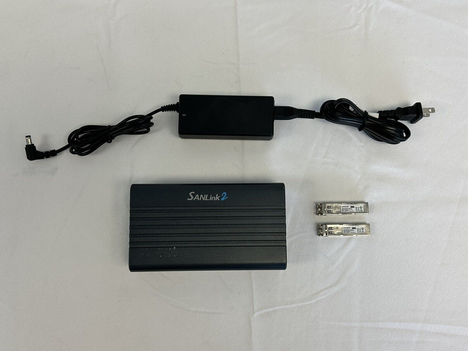 Promise Technology Sanlink 2 F2102 Thunderbolt 2 To 8gb/s Adapter w/Power Supply