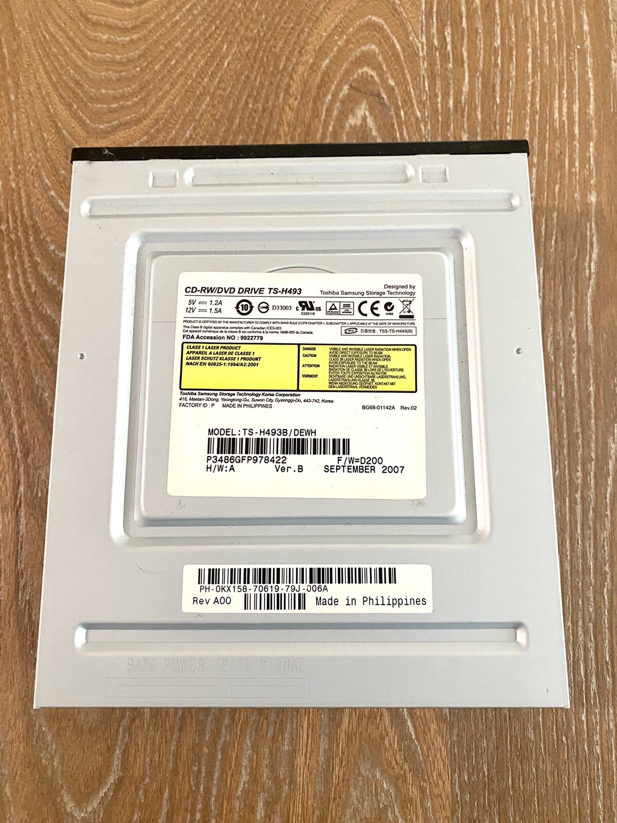 Toshiba Samsung Internal CD-RW/DVD SATA Optical Drive TS-H493B DEWH Computer
