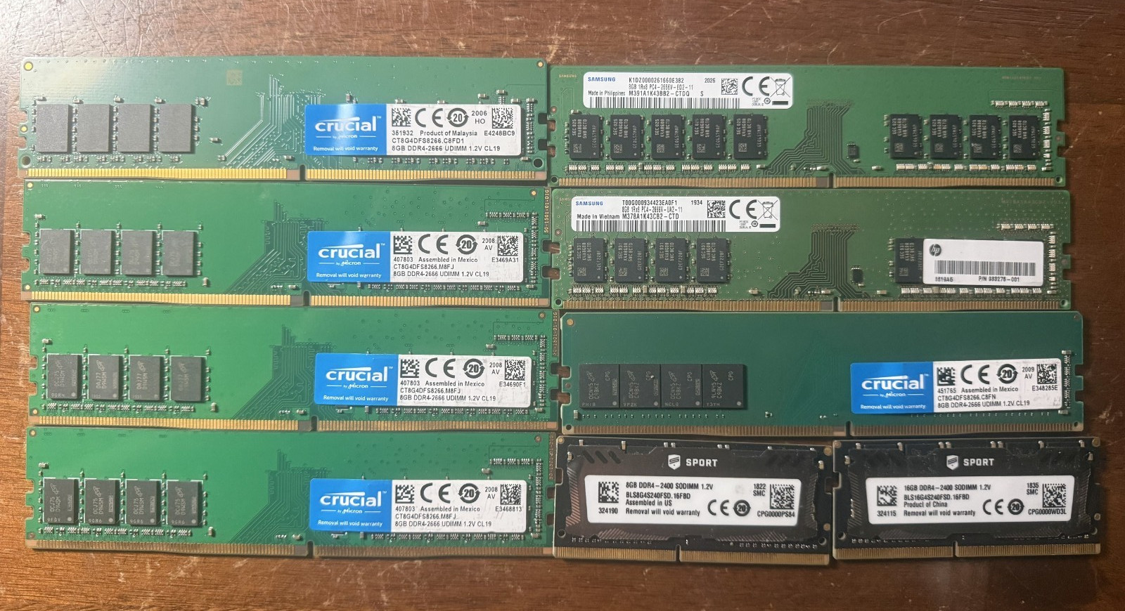 MIX LOT  OF 9 RAM (M391A1K43BB2-CTDQ /CT8G4DFS8266.C8FN /BLS16G4S240FSD.16FBD)