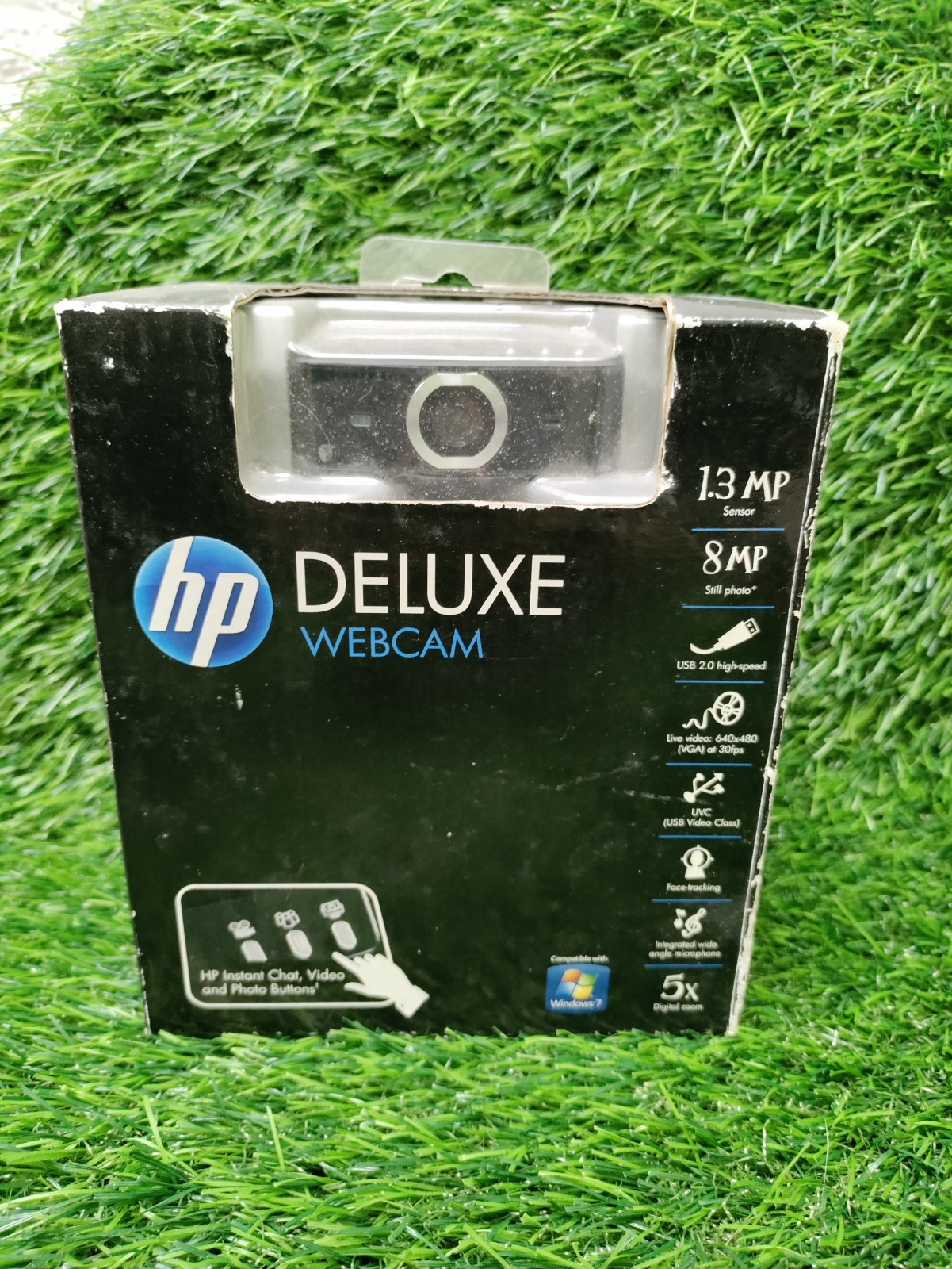 HP Deluxe Webcam KQ246AA#ABA 1.3 MP Sensor HD Quality Photo For Chat Video