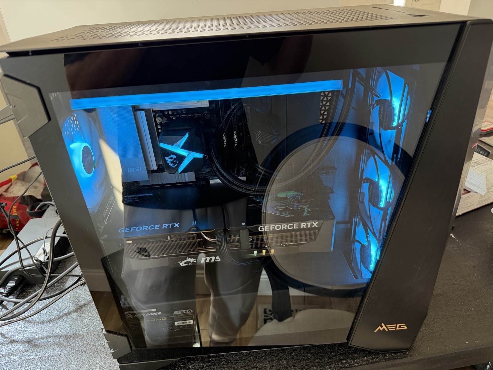 MSI Infinite RS AI 2NVZ9-1290US Gaming PC Open Box