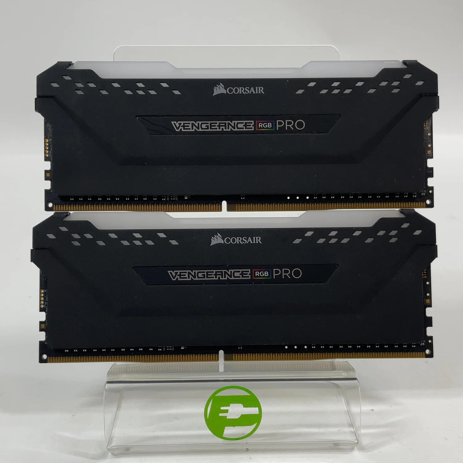 Corsair Vengeance RGB Pro 16GB (2x8GB) RAM DDR4 4000MHz CMW16GX4M2Z4000C18