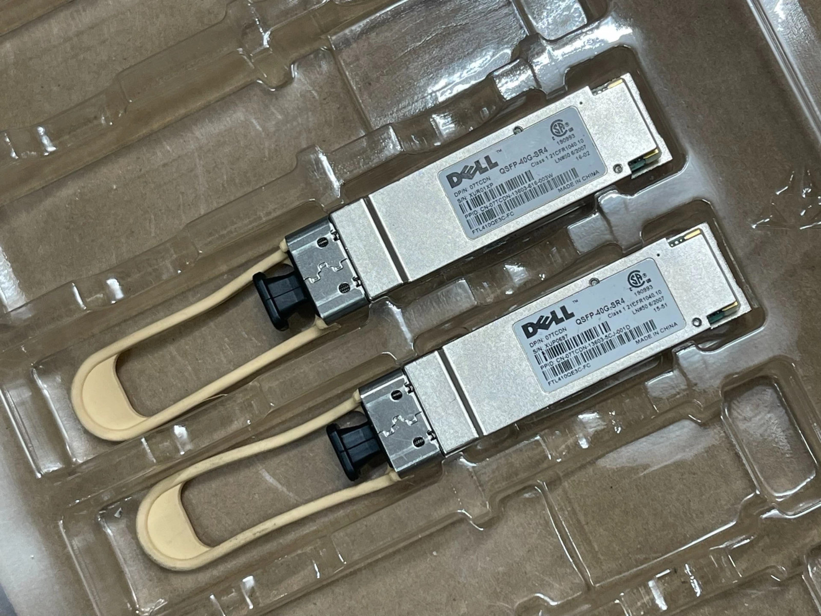 DELL EMC 7TCDN QSFP-40G-SR4 FTL410QE4C-FC QSFP+ 07TCDN TRANSCEIVER MODULE 1PCS