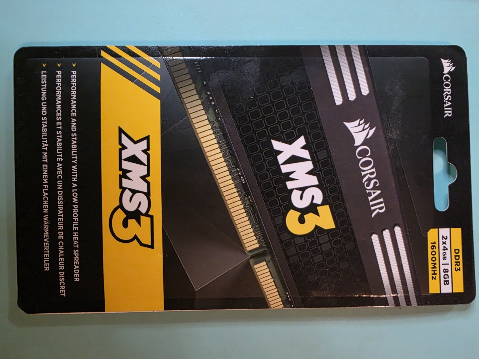 Corsair XMS3 8GB Kit (2X4GB) DDR3-1600MHz PC3-12800 CMX8GX3M2A1600C9