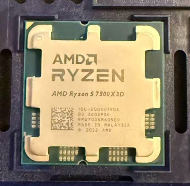 AMD Ryzen 5 7500X3D 4.00GHz 6 Core 100-000001904 12 Thread AM5