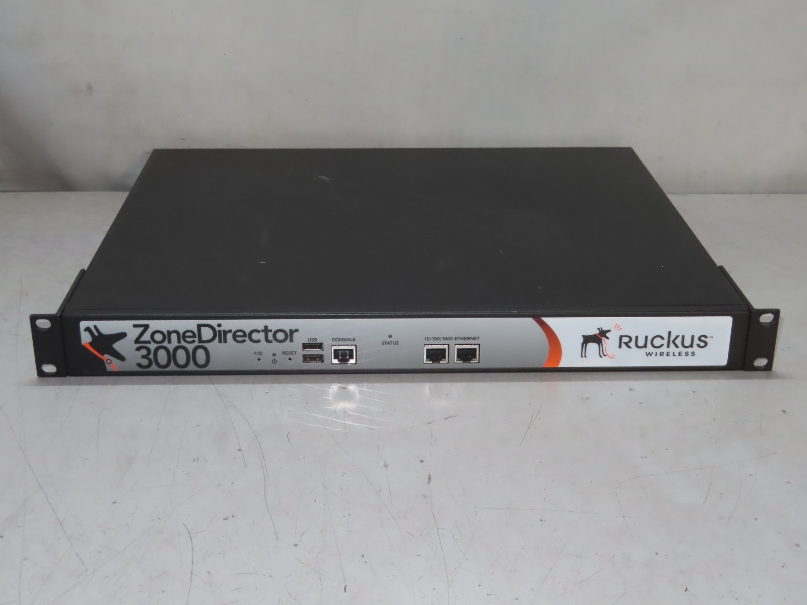 Ruckus ZoneDirector 3000 NAR-5520 2 Port Wireless LAN Controller