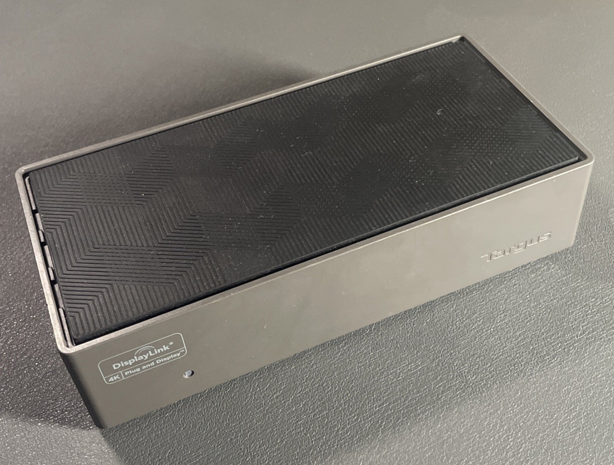 Targus DOCK190USZ USB-C 100 W Docking Station - Black