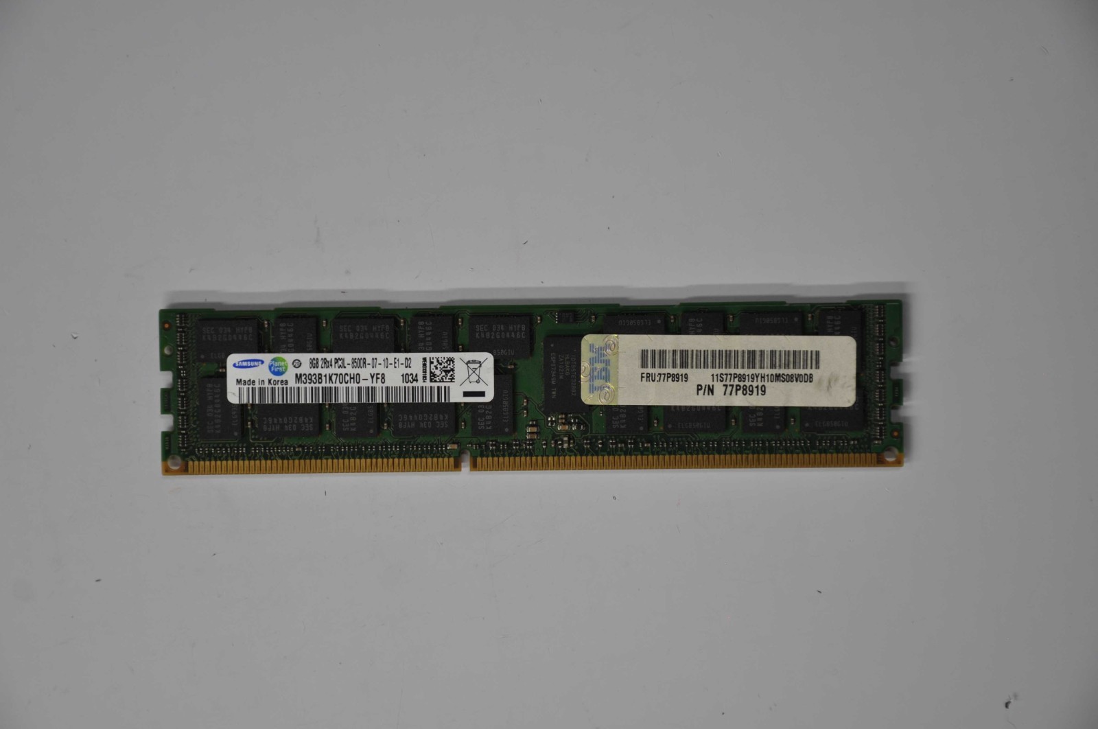  IBM 8GB PC3-8500 1066MBPS (7-7-7) 8GB 1GX72, 2RX4, DDR3 IS RDIMM USED 77P8919