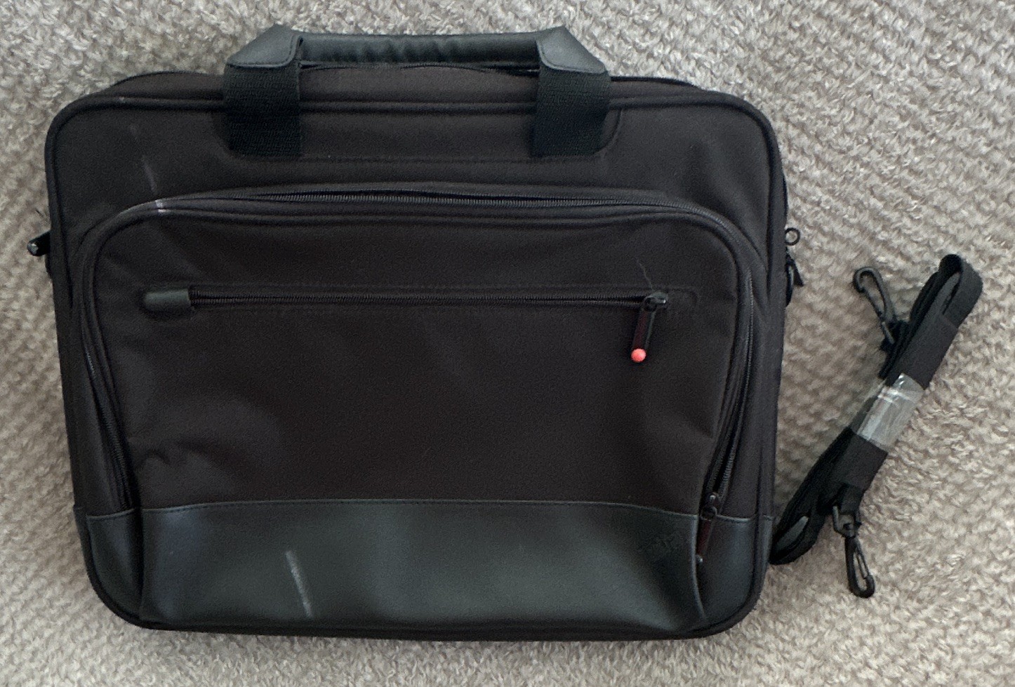 ThinkPad Padded Shoulder/Messenger Laptop Tablet Bag, Black 17” wide x 13” tall