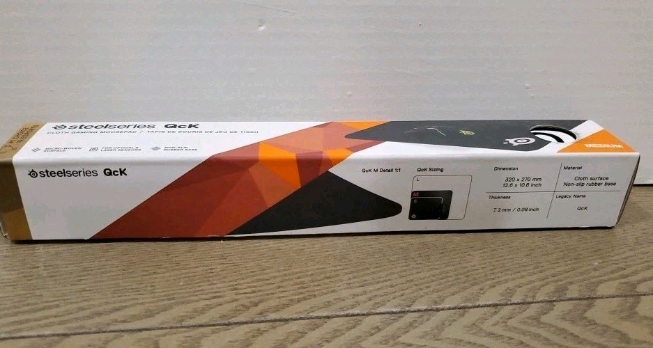 SteelSeries QcK Edge Cloth Gaming Mouse Pad Medium Size 12.6x10.6 in New