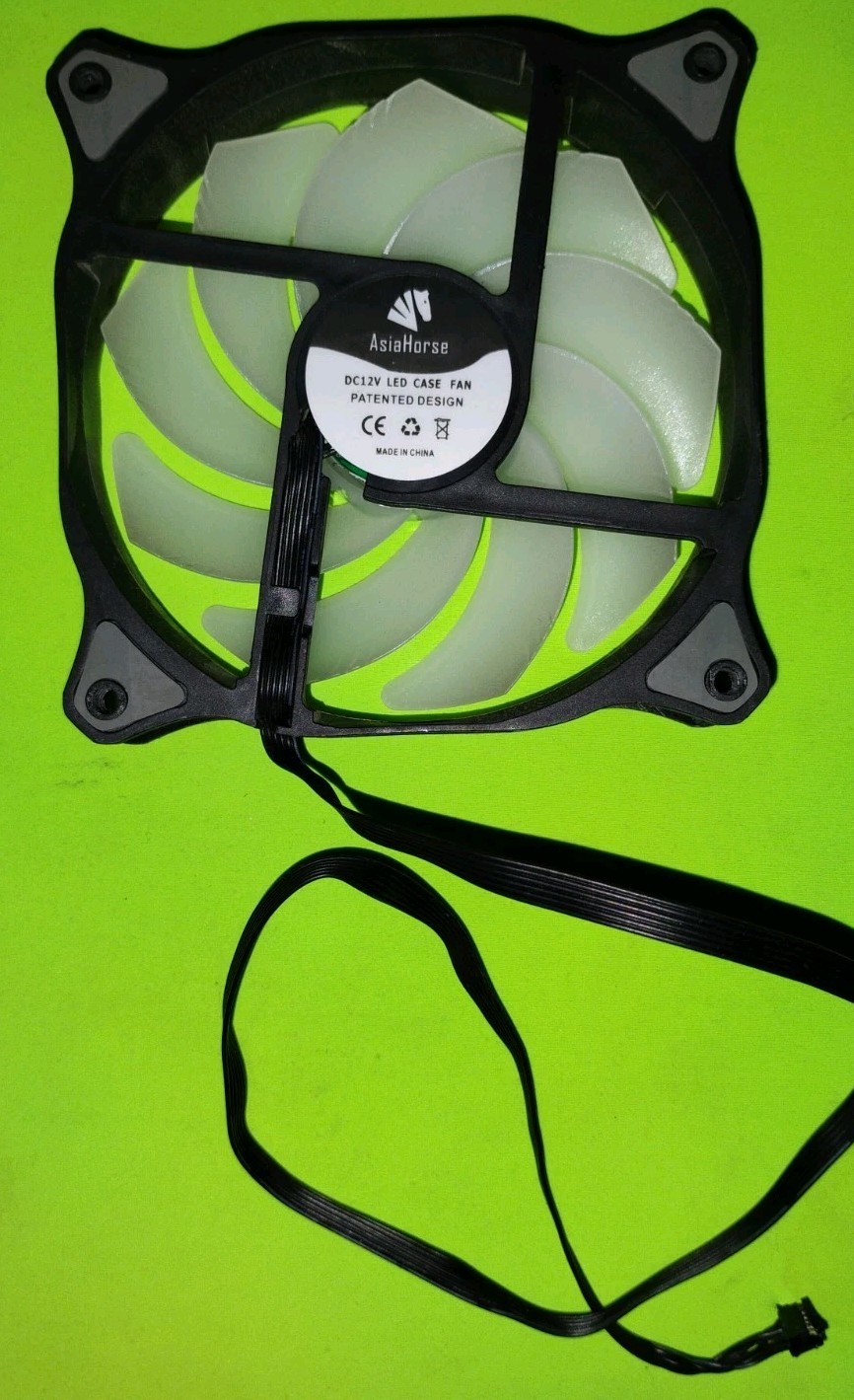 Corsair AF120 LED 120mm Case Fan 3PIN CO-9050082-WW Single Fan 12V DC 0.3A