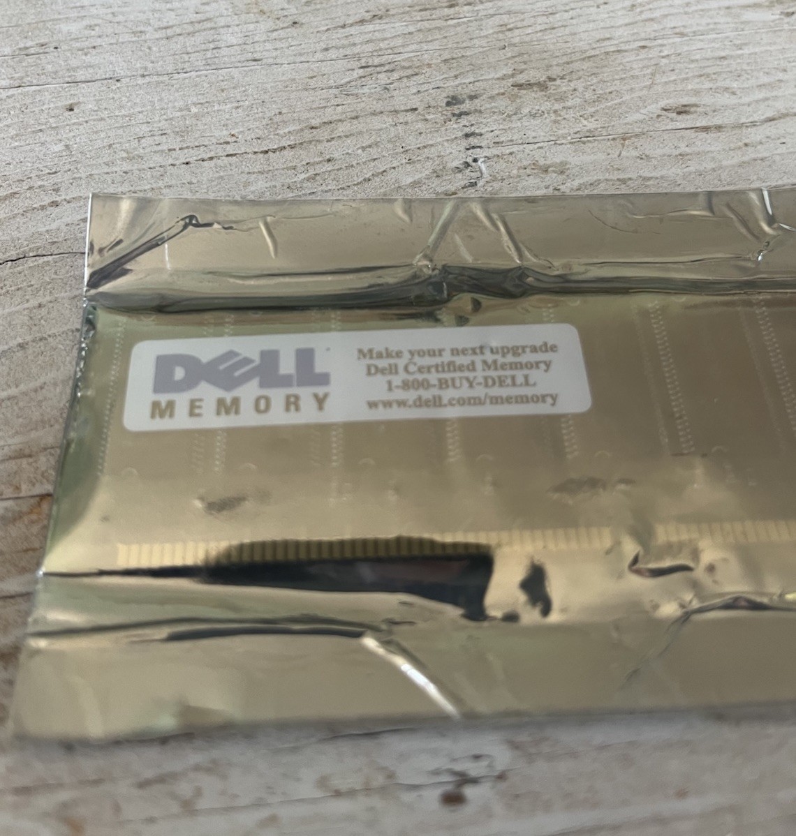 MICRON DELL MT18LSDT1672AG-662C7.D  128MB 168 PIN dimm 16Mx72 80Ramreg