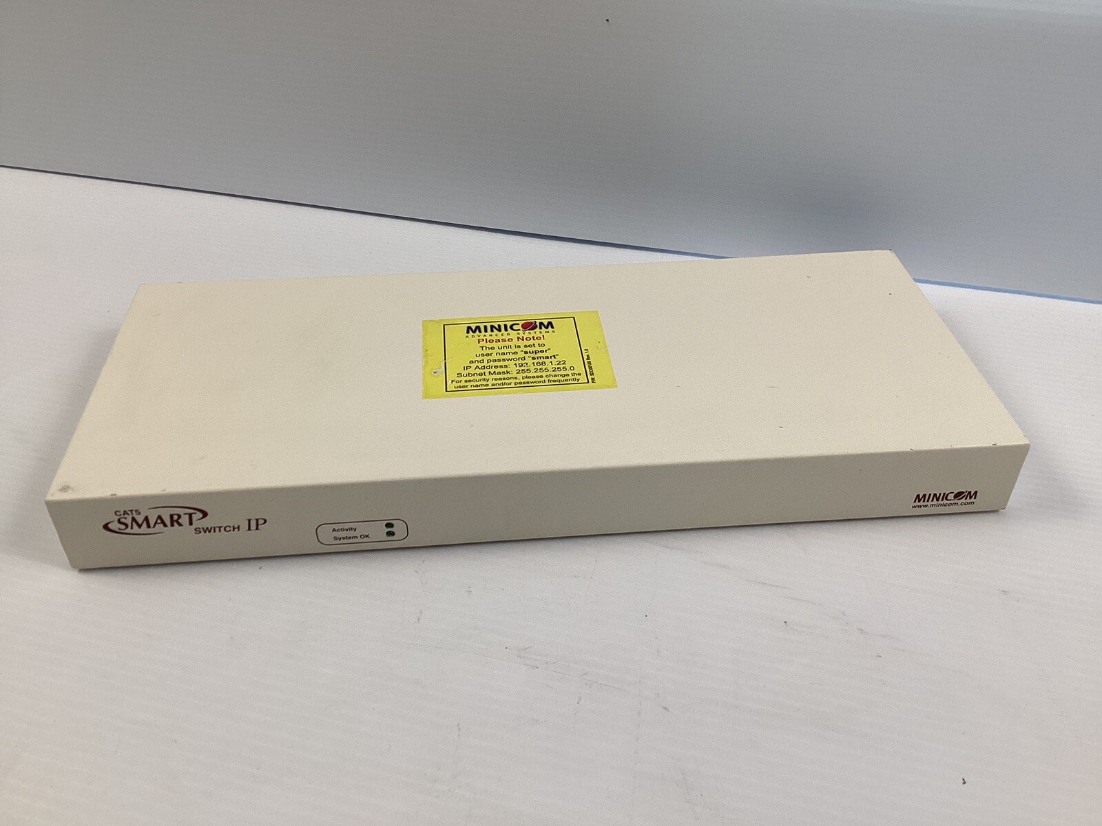 SWITCH MINICOM CAT5 SMART SWITCH IP