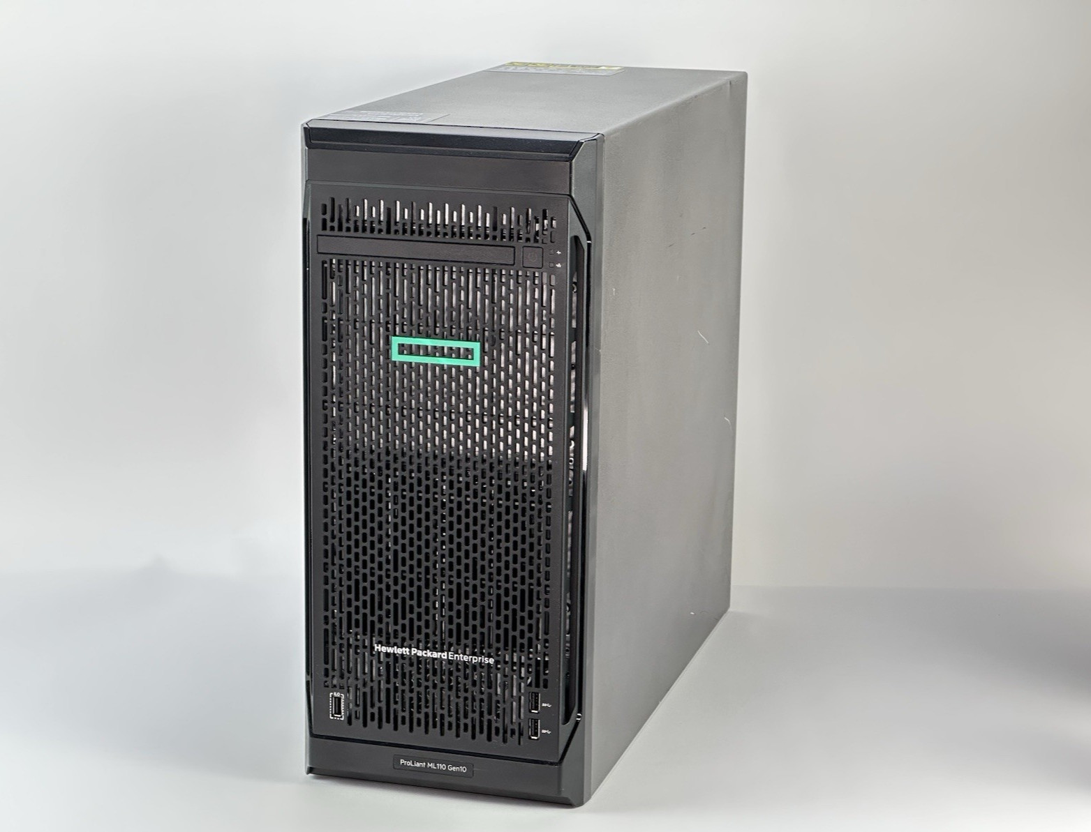 HPE ProLiant ML110 Gen10 4LFF CTO Tower Server 872307-B21 4x LFF 3.5in Barebone
