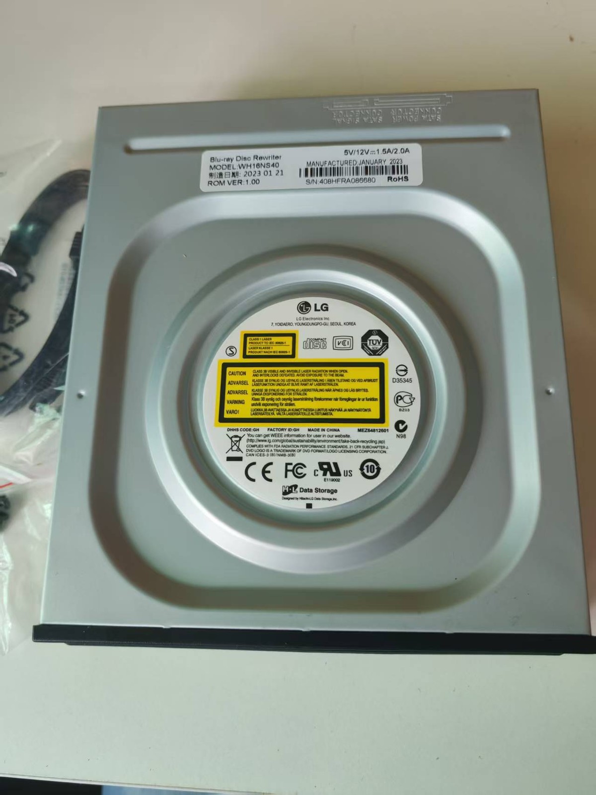 Compatible ​Brand New LG WH16NS40 Blue Internal SATA 16x Blu-ray Disc Rewriter
