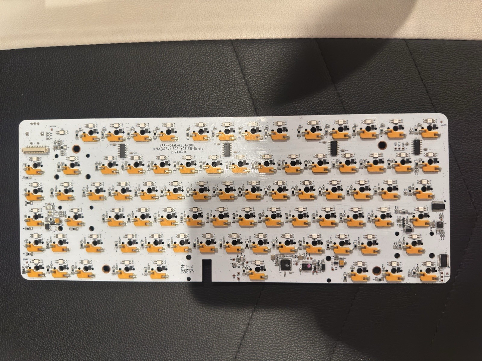 Glorious GMMK 3 PRO HE 75% ANSI PCB BOARD * BRICKED READ DESCRIPTION *