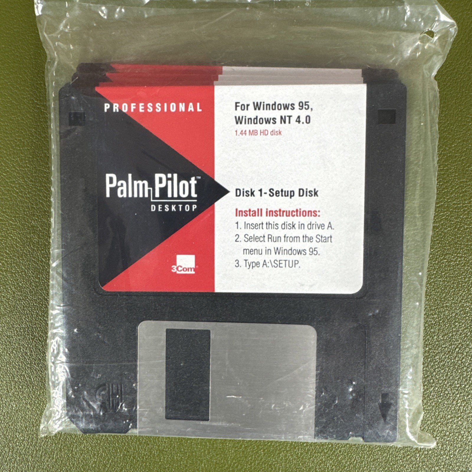 New Sealed set of 4 Palm Pilot Desktop Software Floppy  Windows 95 & NT Software