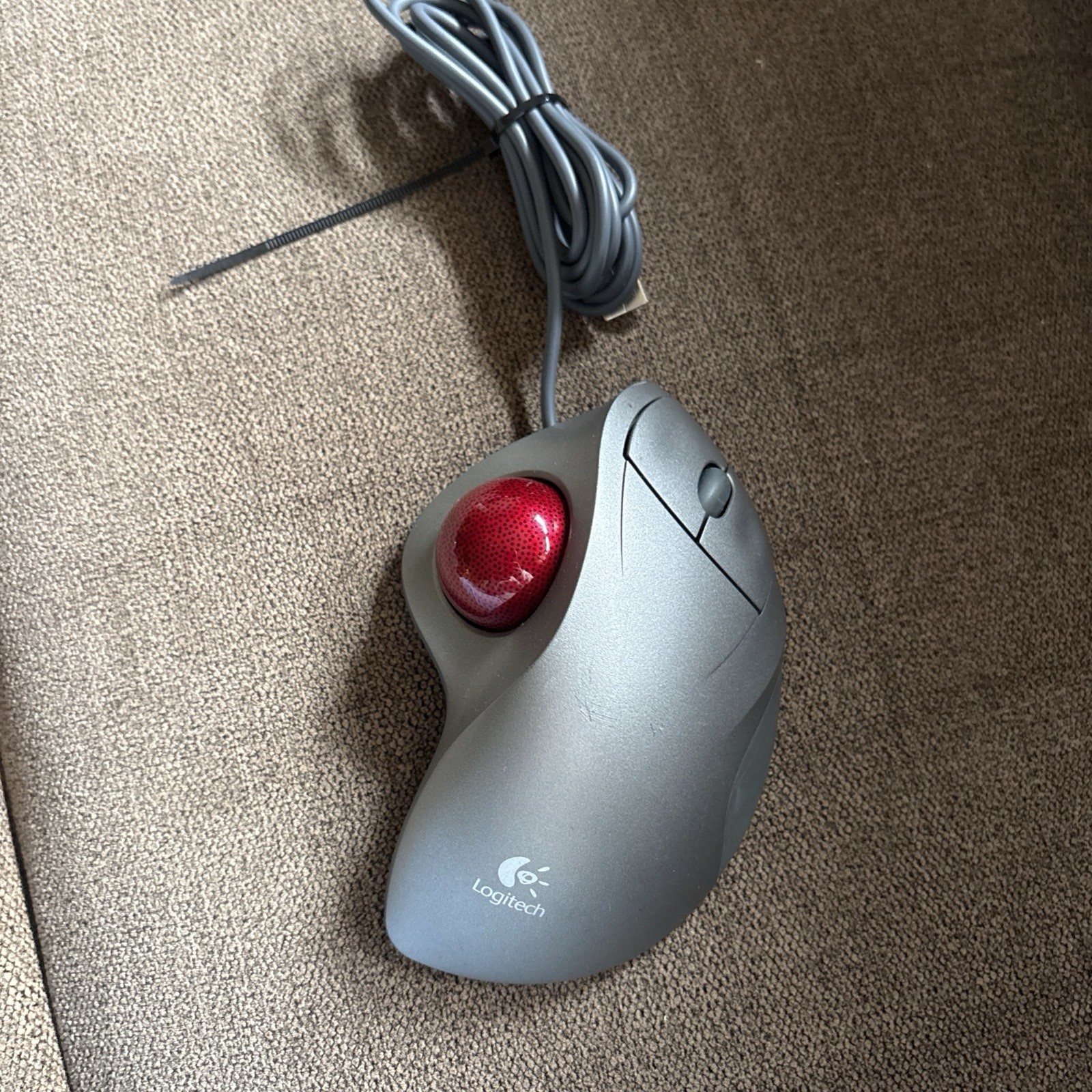 Logitech TrackMan Wheel Mouse Track Man Red Marble USB T-BB18 Tested Works
