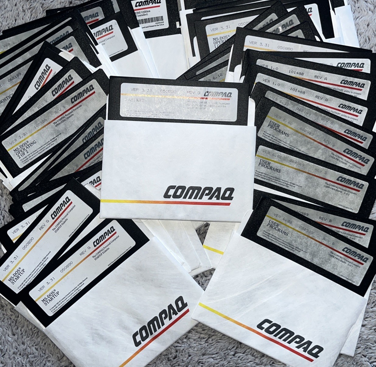 Compaq MS-DOS 3.31 Lot 43 5.25 Floppy Disks Diagnostics Utilities Untested 80s