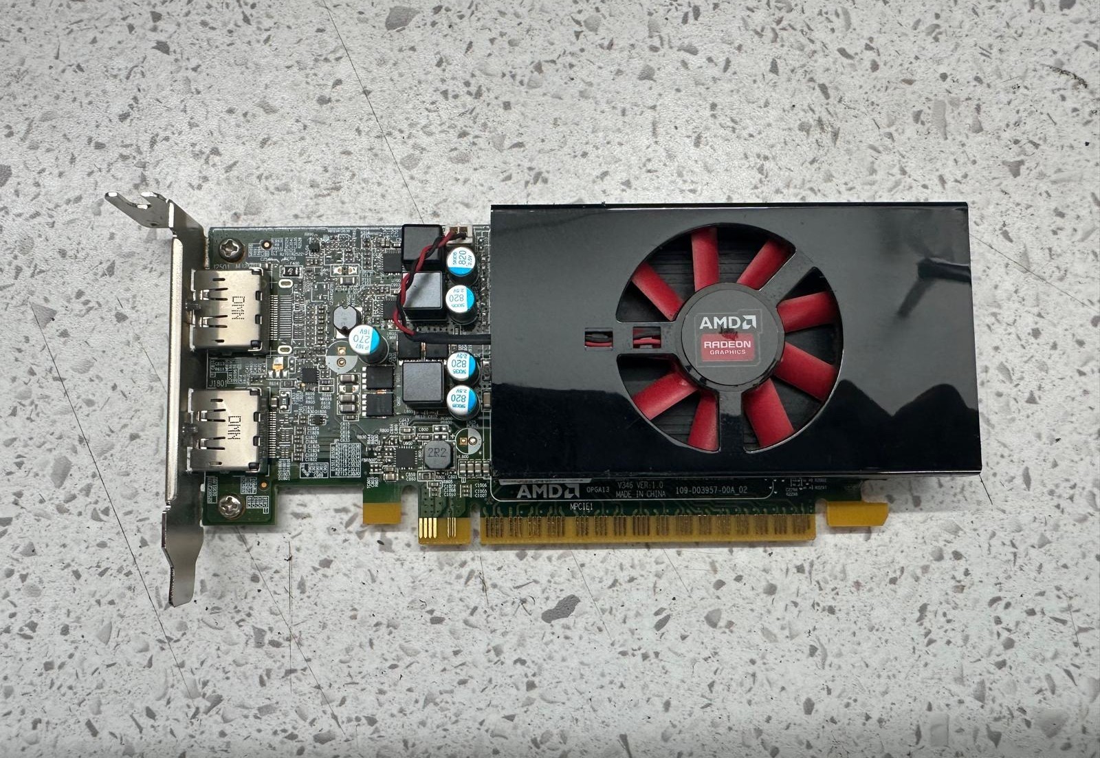 Dell AMD Radeon R7 450 4GB GDDR5 Graphics Card 0TDMFC