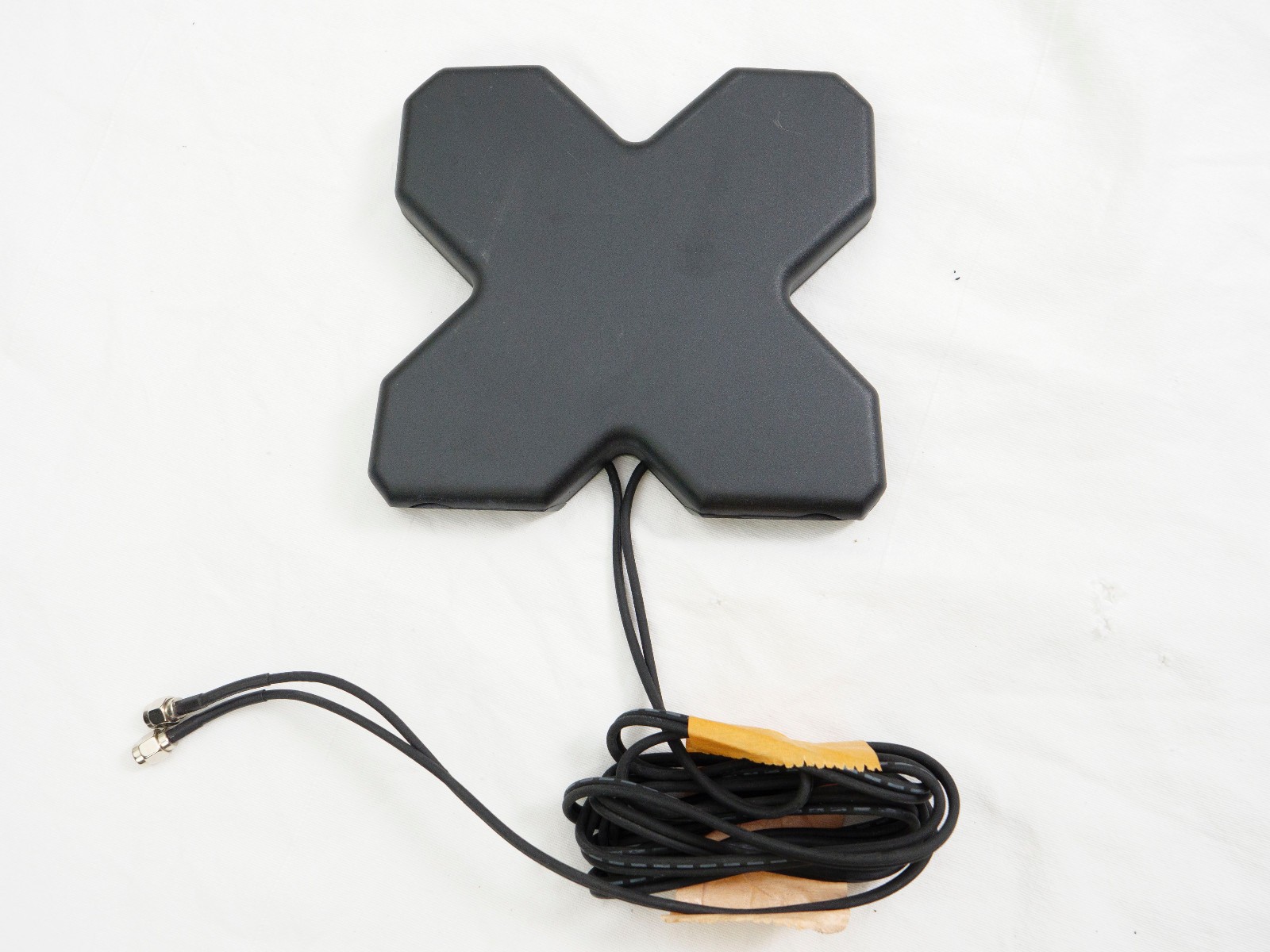 Panorama Antennas Ultra Wideband MiMo Antenna 2G/3G/4G/5G DMM-7-38-2SRPS