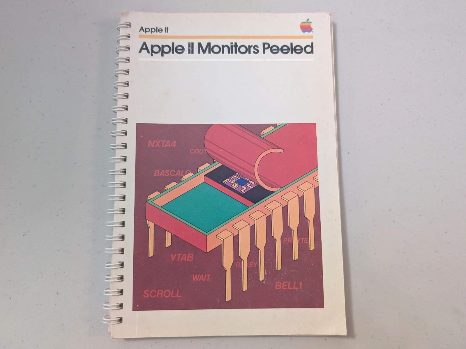 🚨 COOL 1981 Apple II Monitors Peeled Apple II VINTAGE COMPUTING
