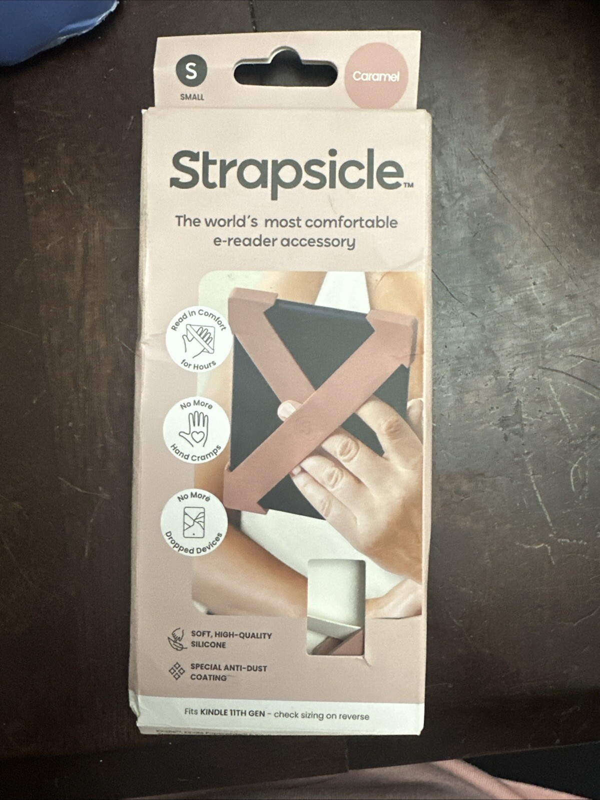Strapsicle For Kindle 11 Gen. Small. Caramel