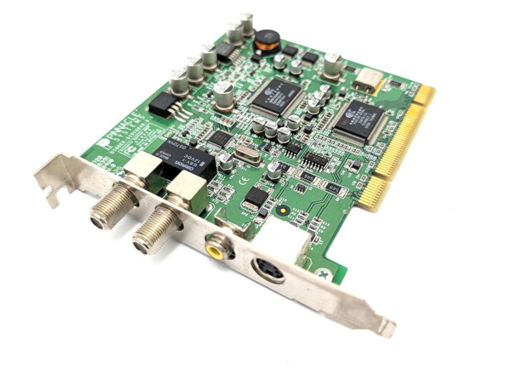 Pinnacle Digger 51010646-5.1 PC TV Satellite DVB-S Digital TV PCI Card Card