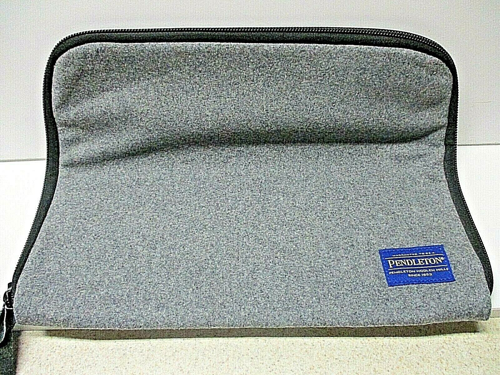  Pendleton Woolen Mills- Laptop Sleeve 
