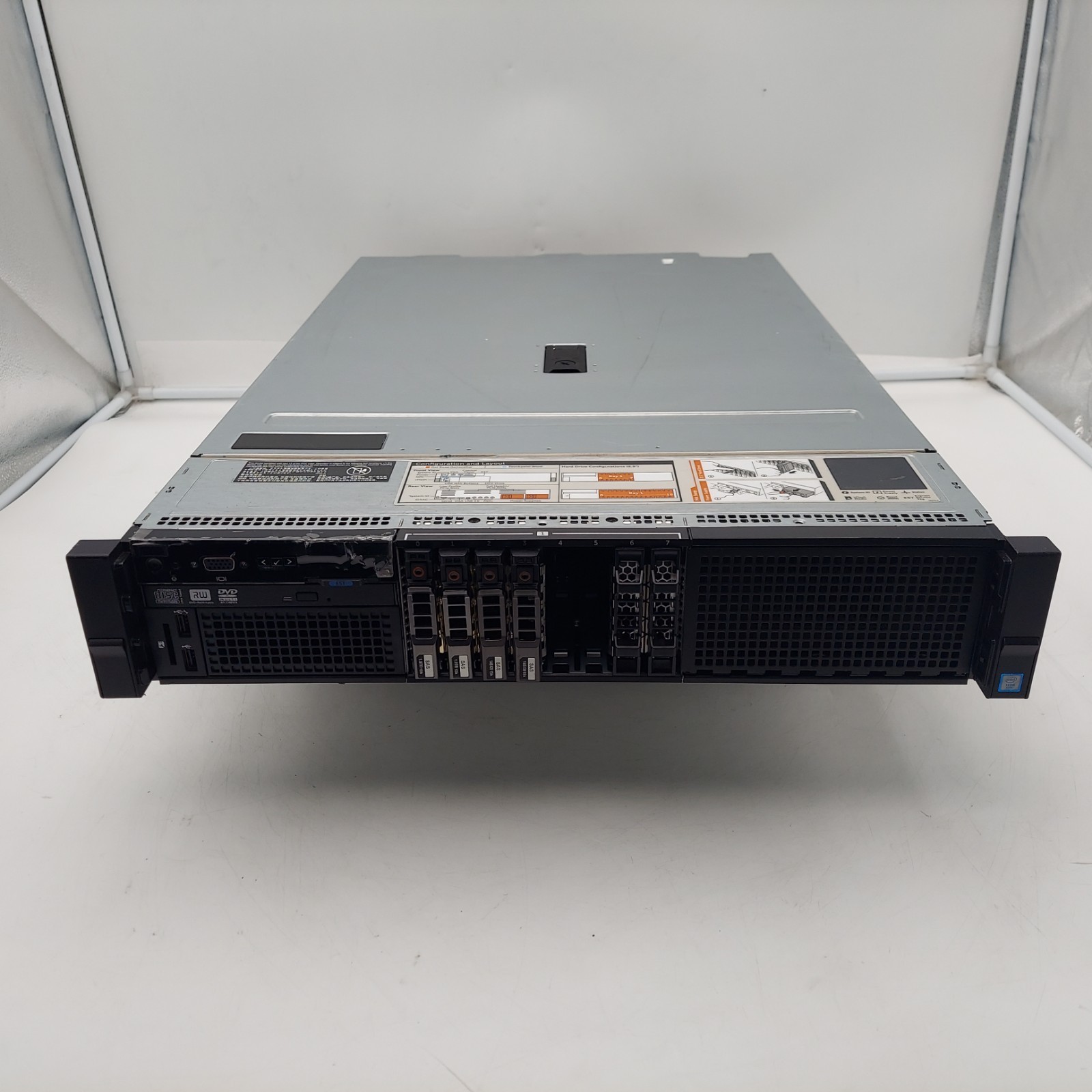 Dell PowerEdge R730 Xeon E5-2620 v4 2.10GHz 8GB DDR4 125 SSD 2x 750W PSU