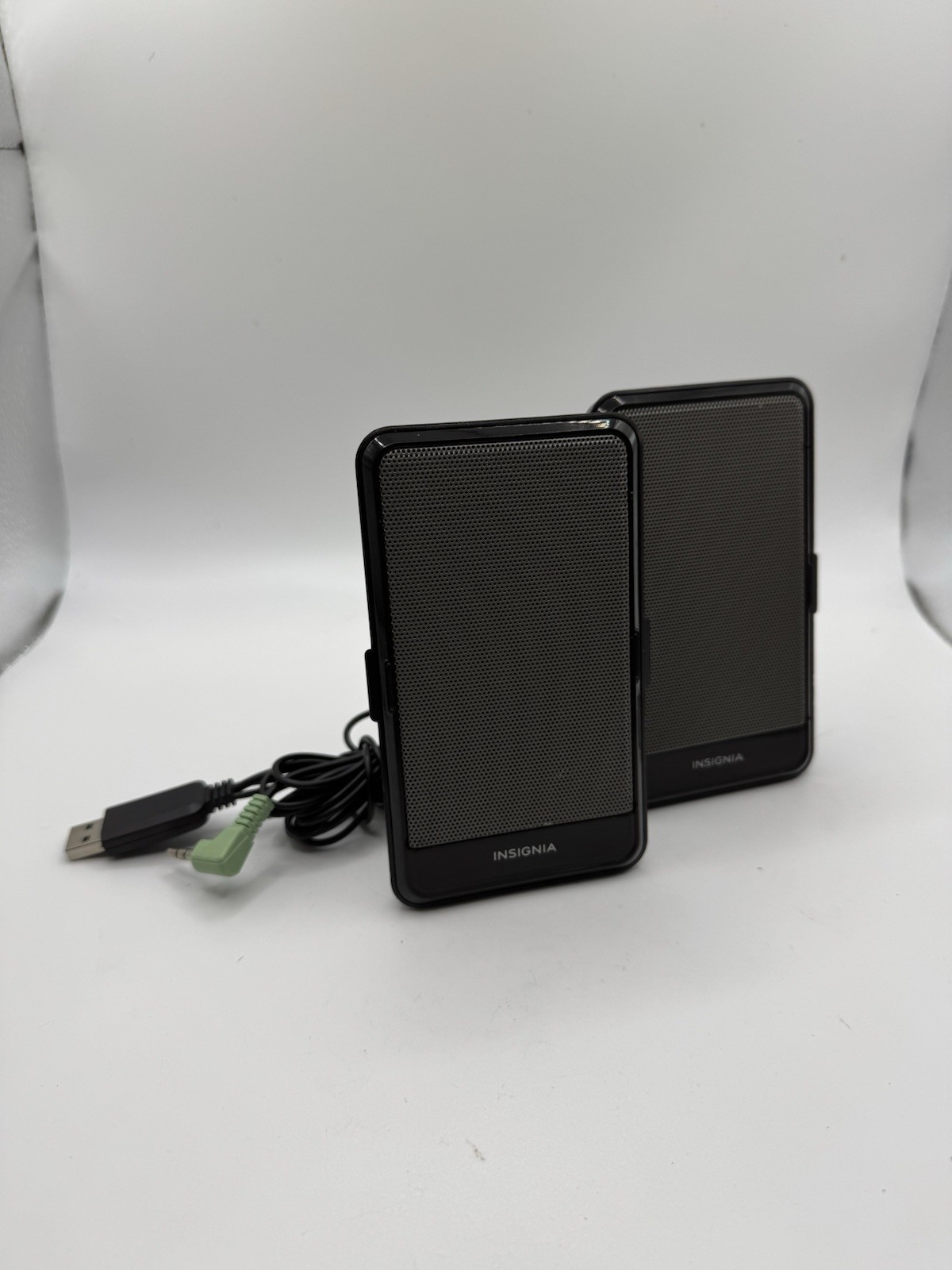 Insignia USB Portable Laptop PC Speakers 5” NS-PLTPSP13