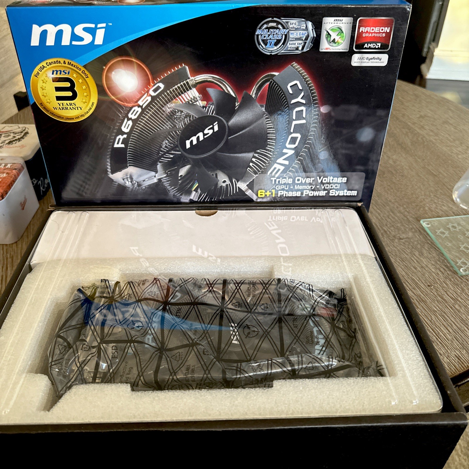 MSI R6850 CYCLONE "POWER EDITION" IGD5 1084 MHZ GRAPHICS CARD