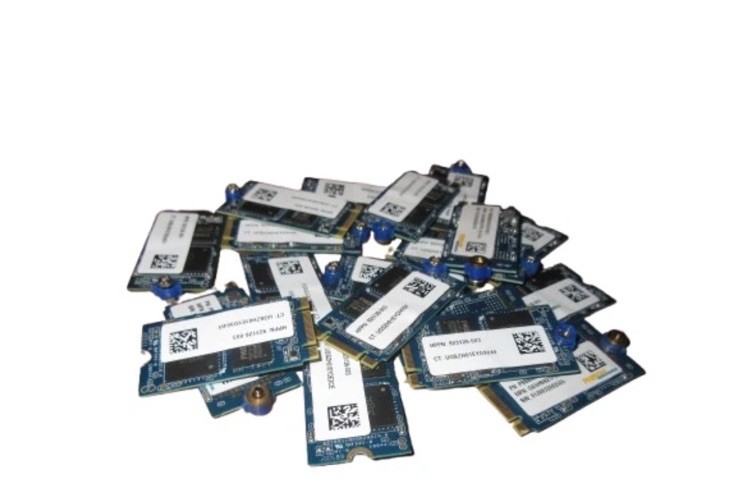 LOT OF 100 HP SSD M2Thin Client Apacer 8C.5ADG1.ATA61BT 8GB MLC M.2 922346-001