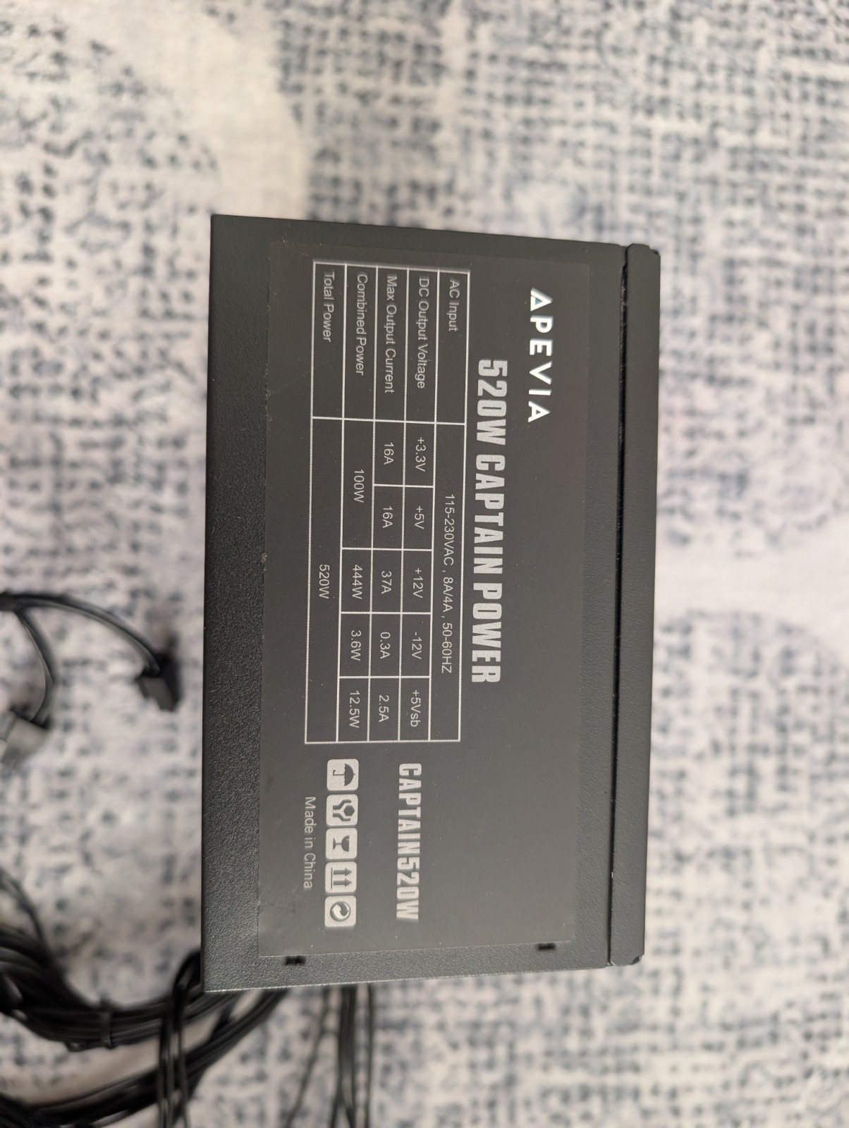 Apevia 520W Captain Power 115/230V Switch - Used