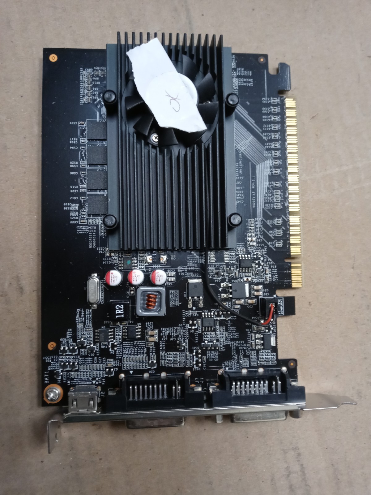 EVGA 01G-P3-2616-KR GeForce GT 610, (1 GB) 64-bit DDR3 PCI Express 2 0 x16