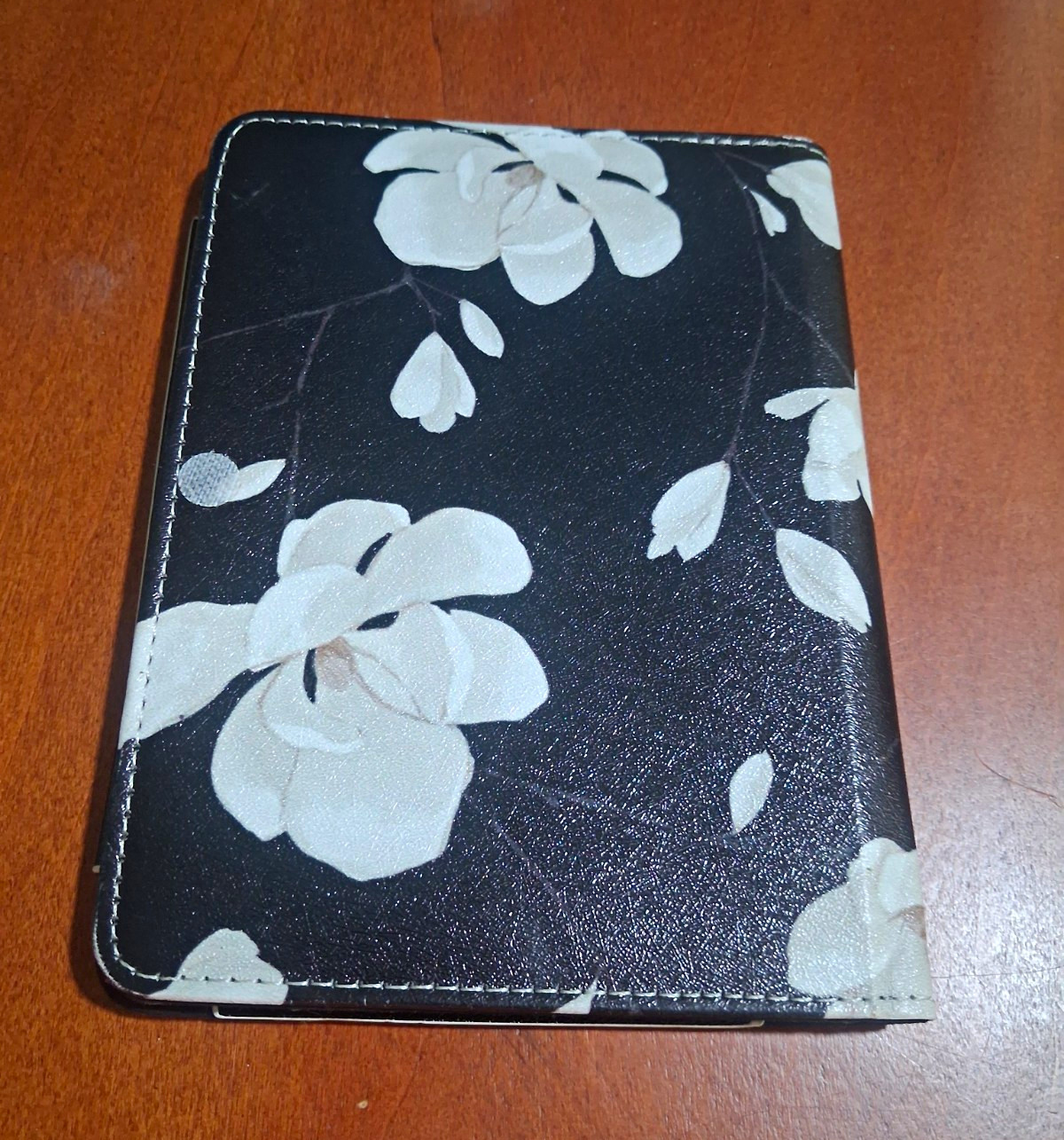 Black & White Floral Synthetic Leather Folding Folio Tablet/eReader Case