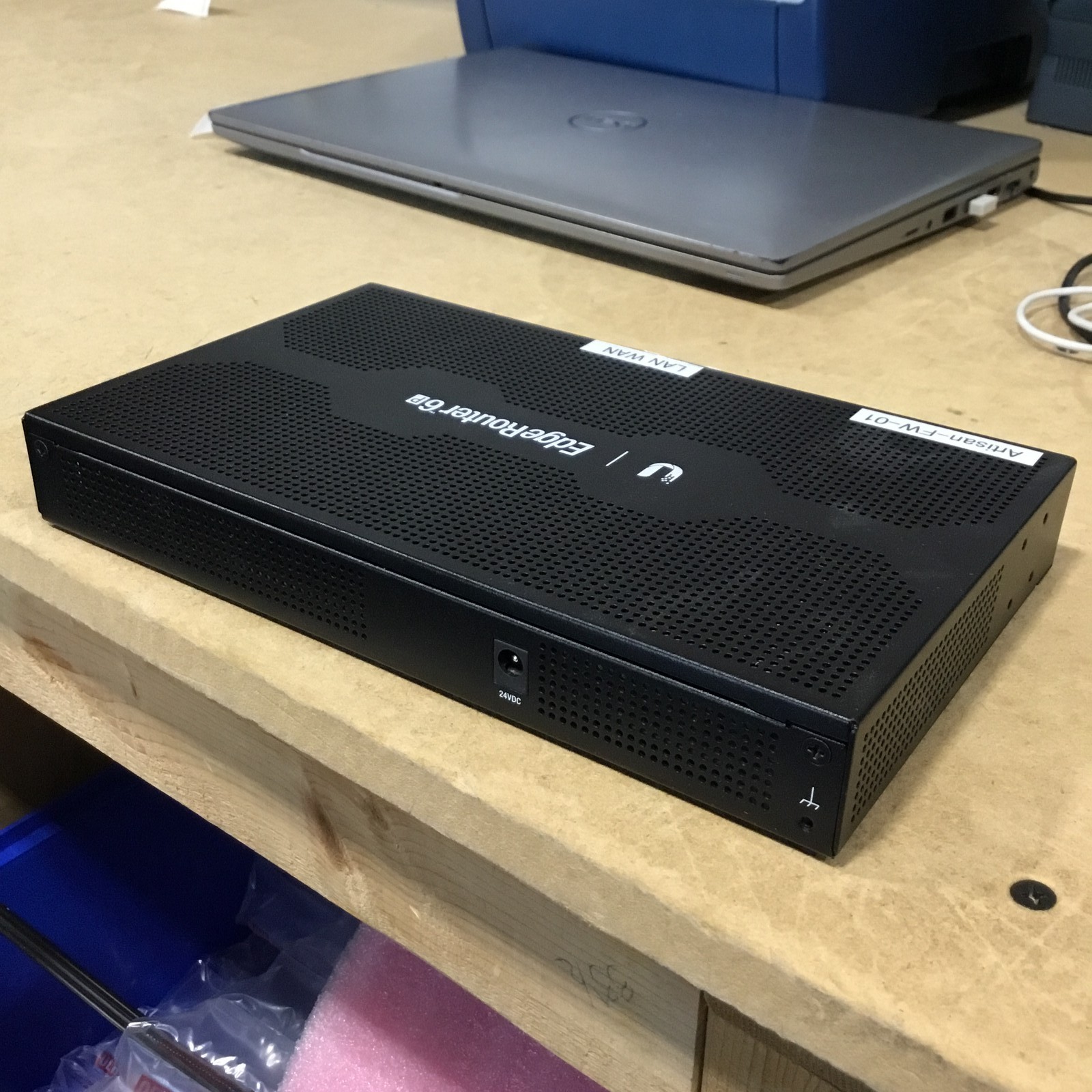 Ubiquiti EdgeRouter 6-Port Gigabit Router ER-6P Tested Working