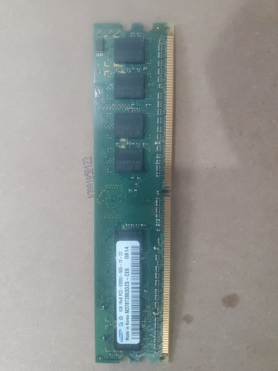 Samsung 1 GB DIMM 667 MHz DDR2 Memory (M378T2953EZ3)