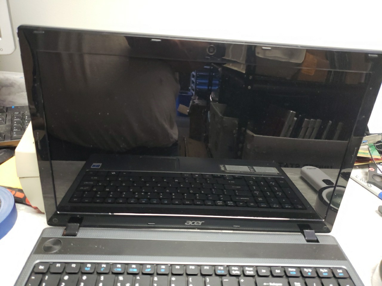 Acer Aspire laptop 5250 intel 2 core 1.30ghz 4gb ram no power cord 