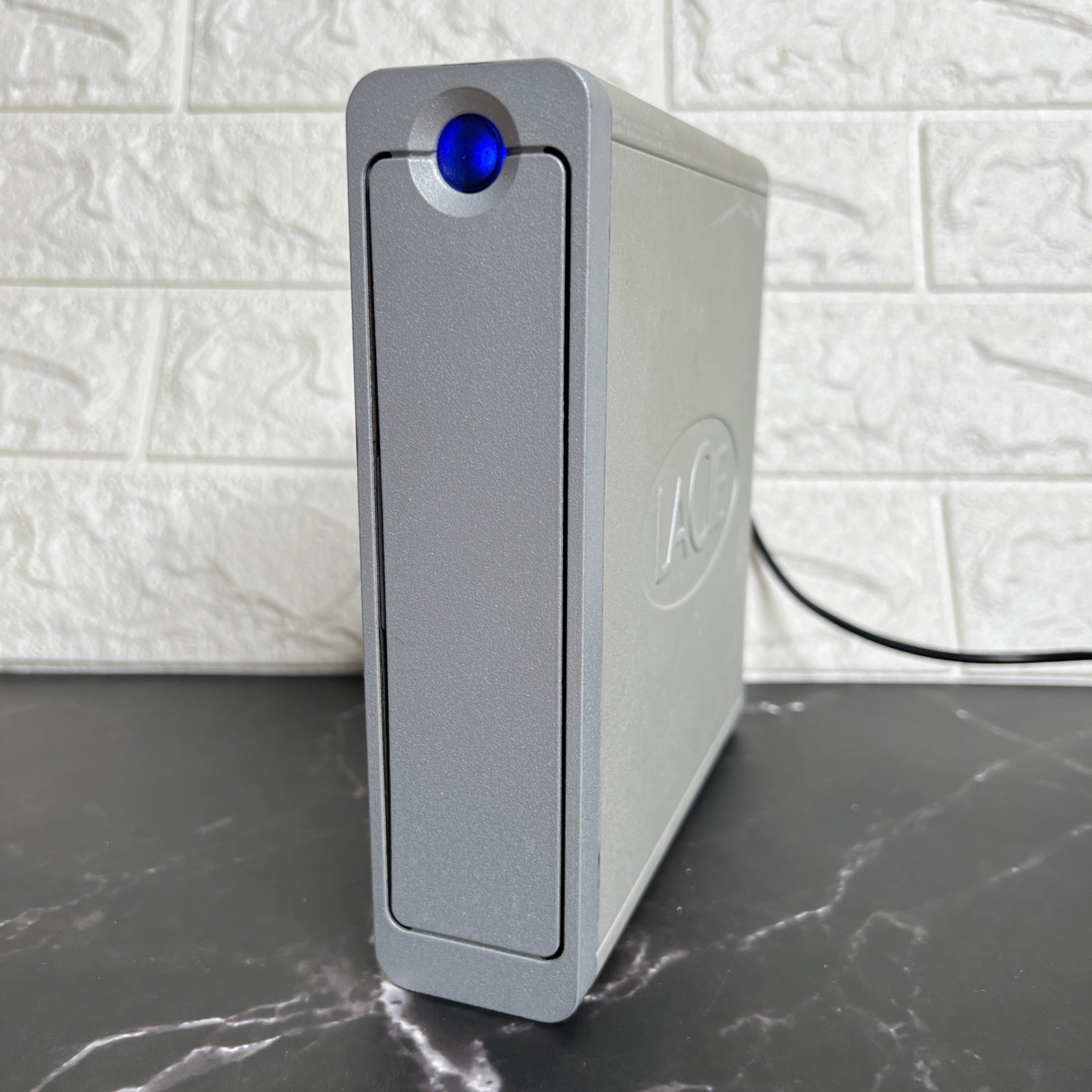 Lacie 200 GB External Hard Drive Vintage USB/Firewire 800 With Powersupply
