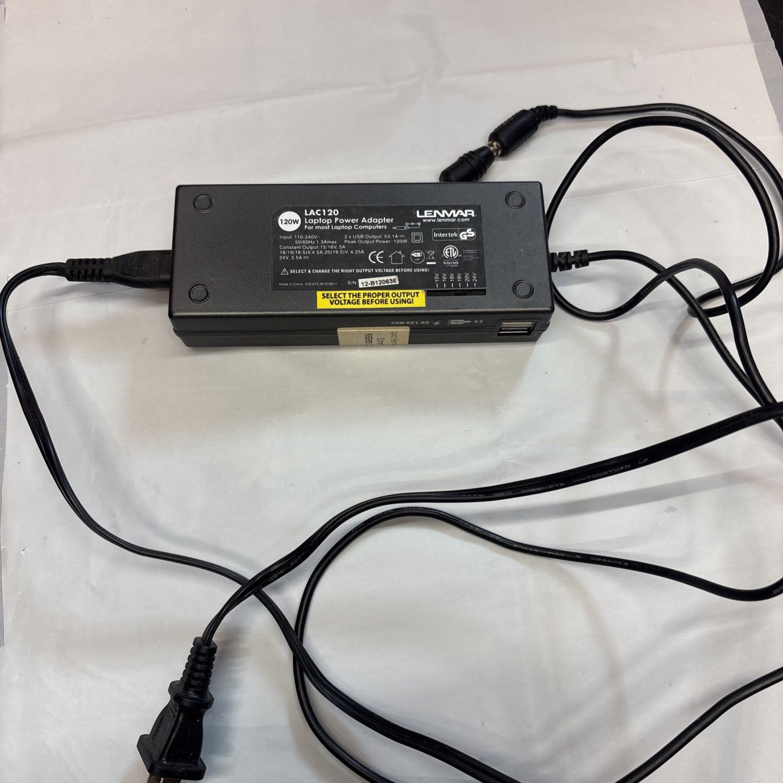 Lenmar LAC120 120W Laptop Power Adapter - *used/untested