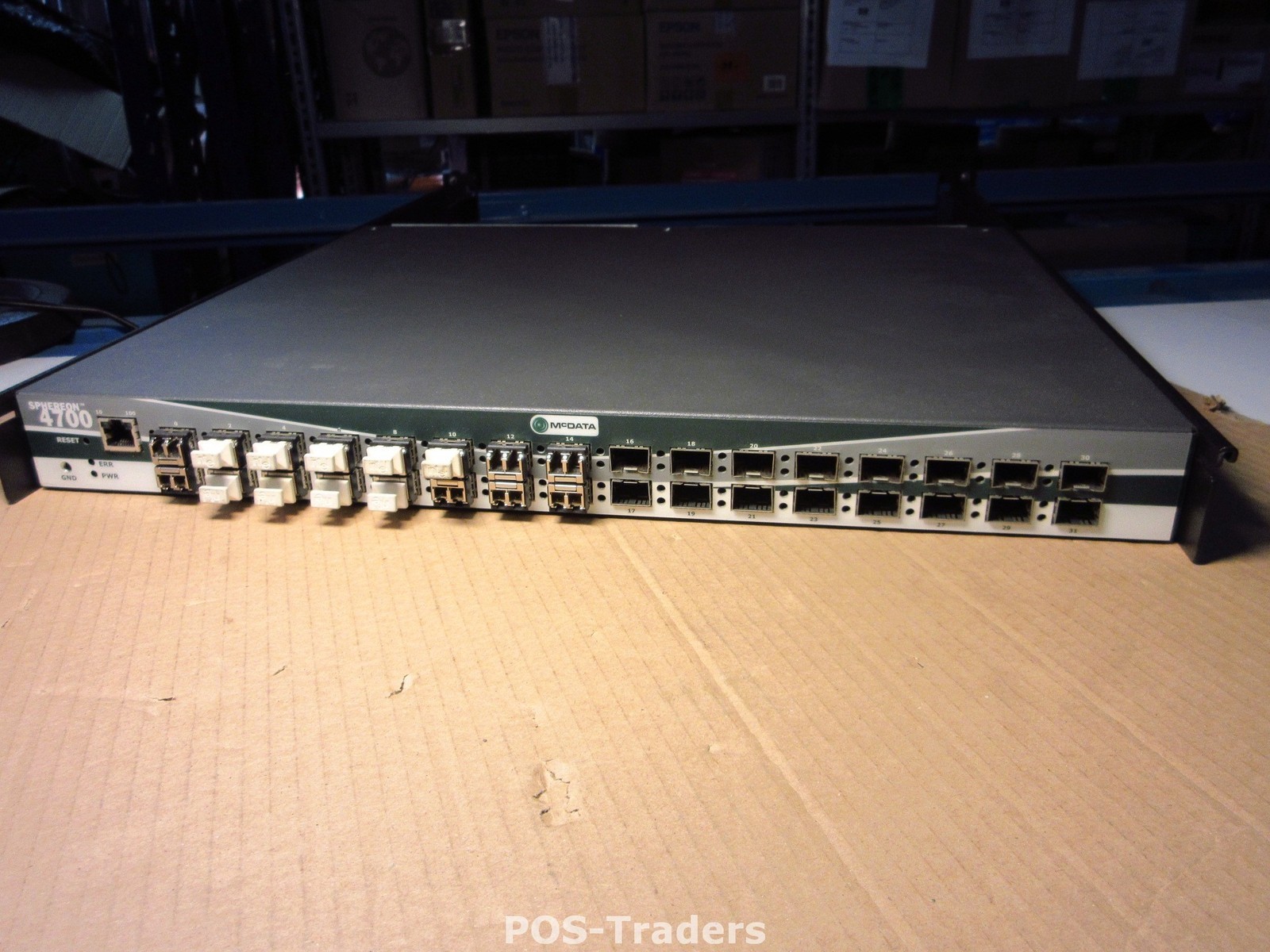 Dell McDATA Sphereon ES-4700 32X Port Switch Box GH640 INCL 16X SFP'S